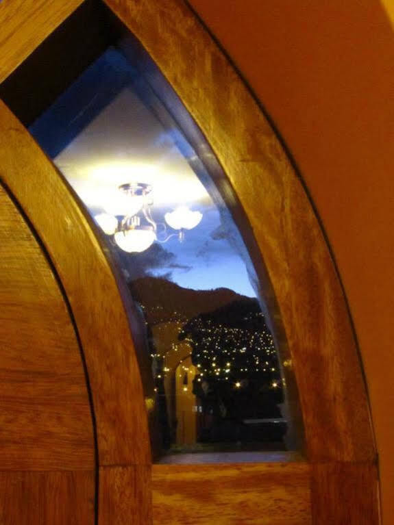 Hotel Warari กุสโก ภายนอก รูปภาพ
